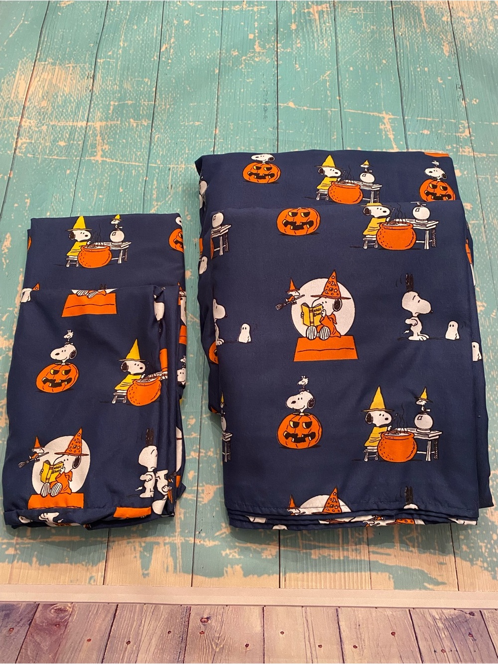 Navy Blue Halloween Snoopy Queen Size Sheet Set